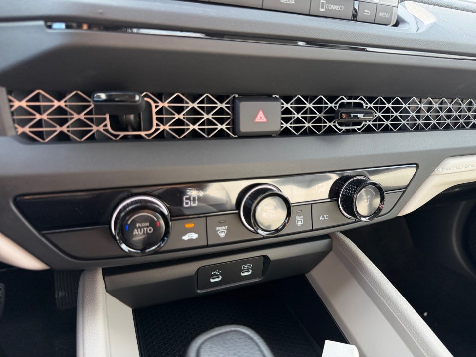 2025 Honda Accord Sedan LX