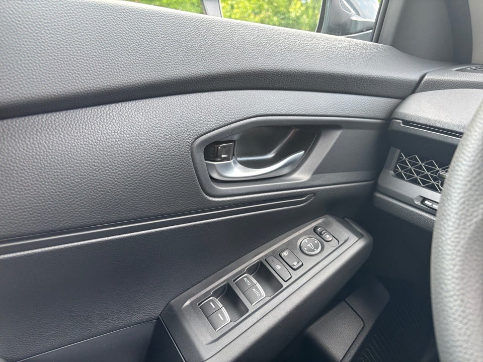 2025 Honda Accord Sedan LX