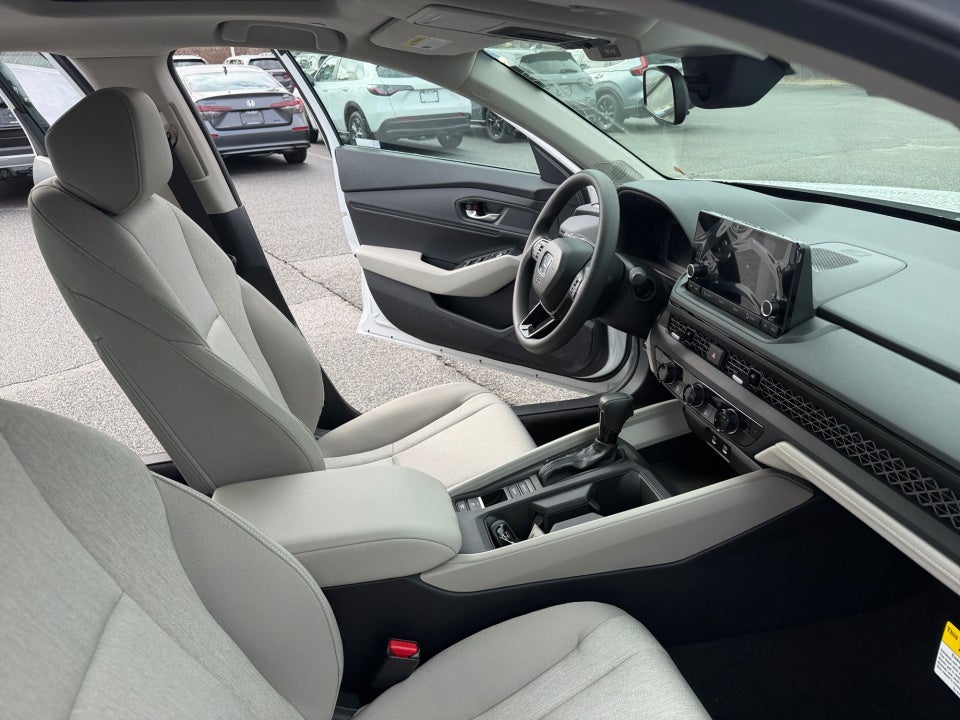 2025 Honda Accord Sedan SE