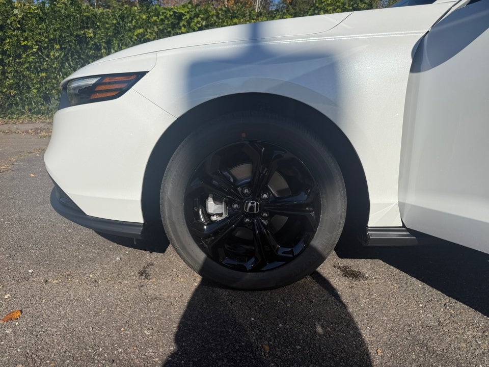 2025 Honda Accord Sedan SE