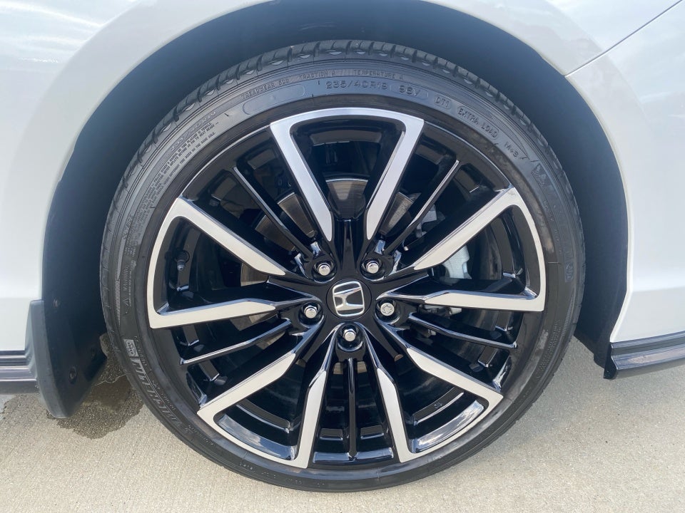 2024 Honda Accord Hybrid Touring