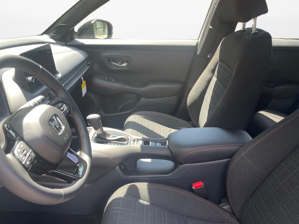 2026 Honda HR-V 2WD Sport