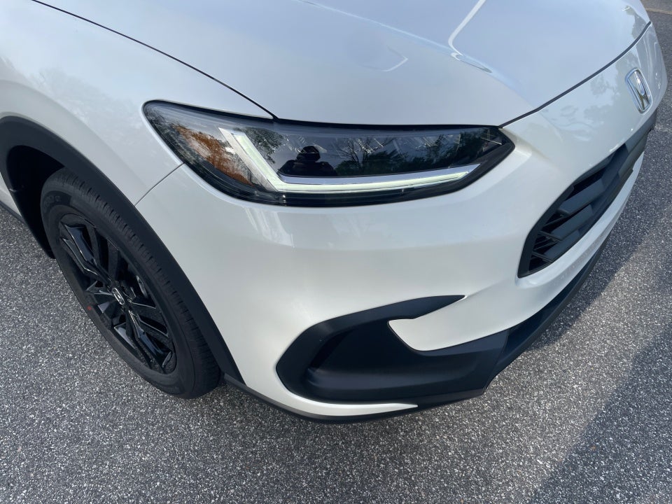 2026 Honda HR-V 2WD Sport