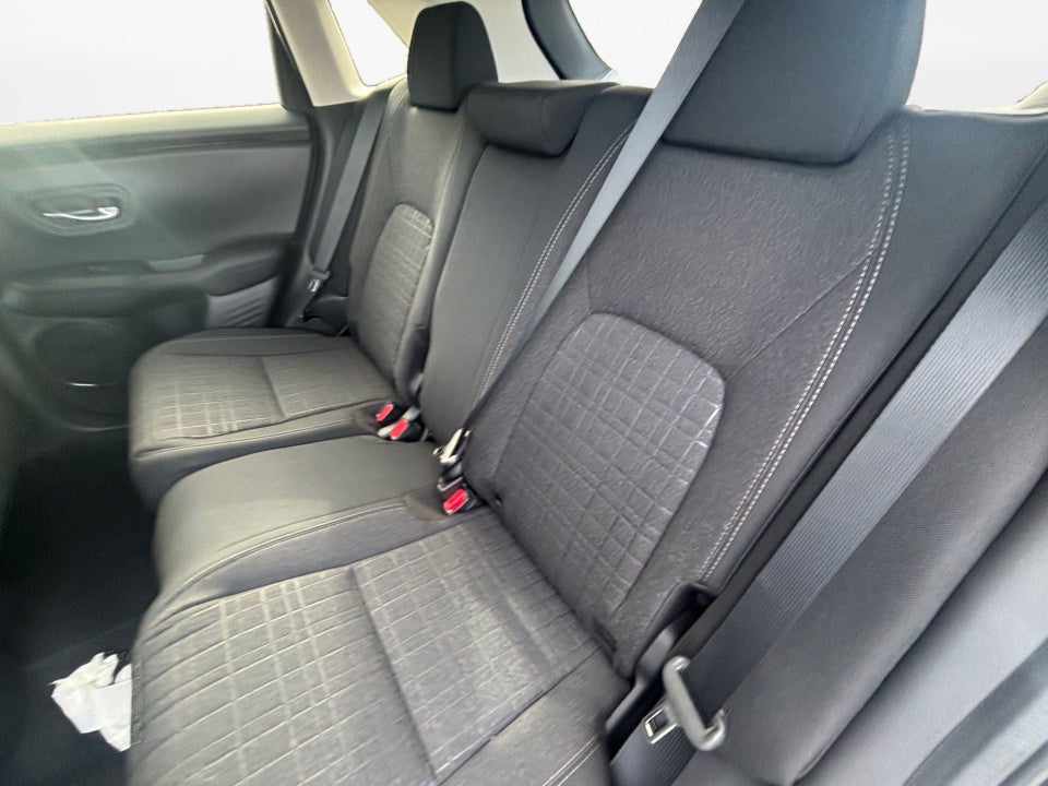 2026 Honda HR-V AWD LX