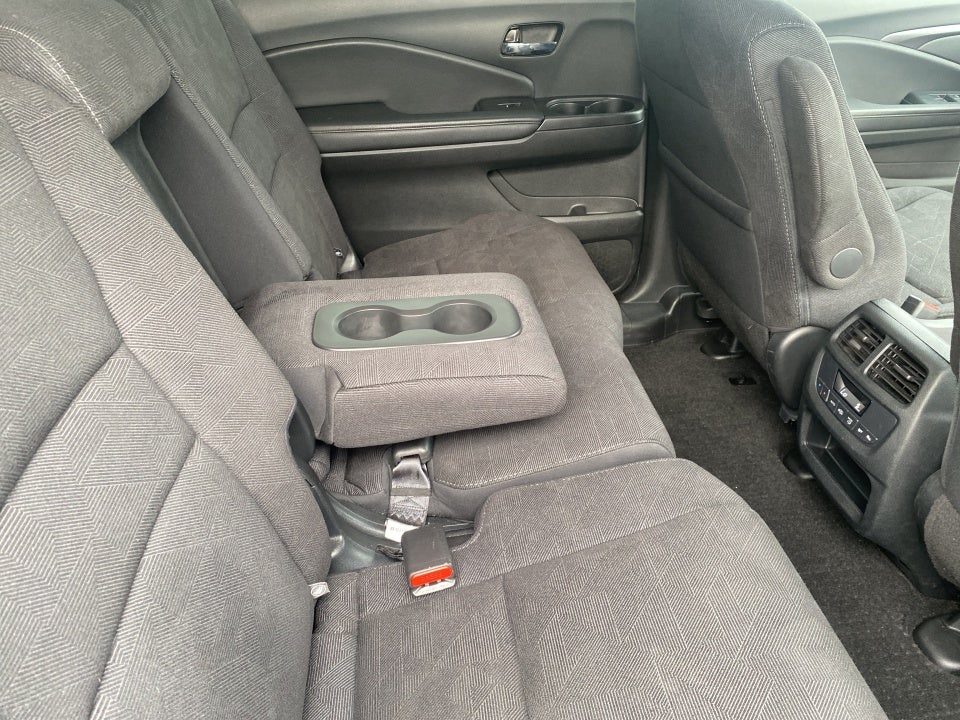 2022 Honda Pilot 2WD Sport