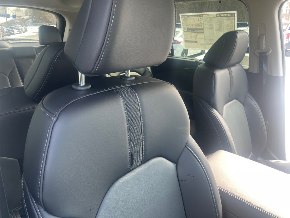 2025 Honda Pilot Touring