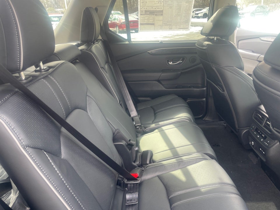 2025 Honda Pilot Elite