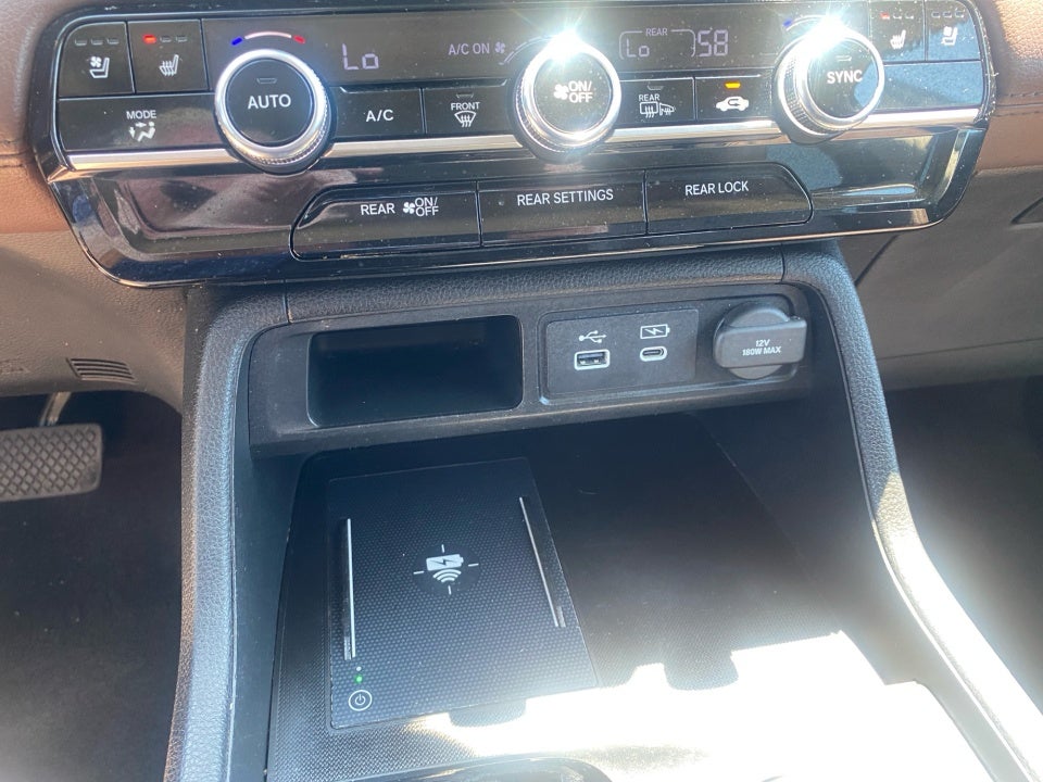 2023 Honda Pilot AWD Elite