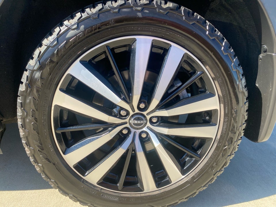 2024 Nissan Pathfinder Platinum 4WD