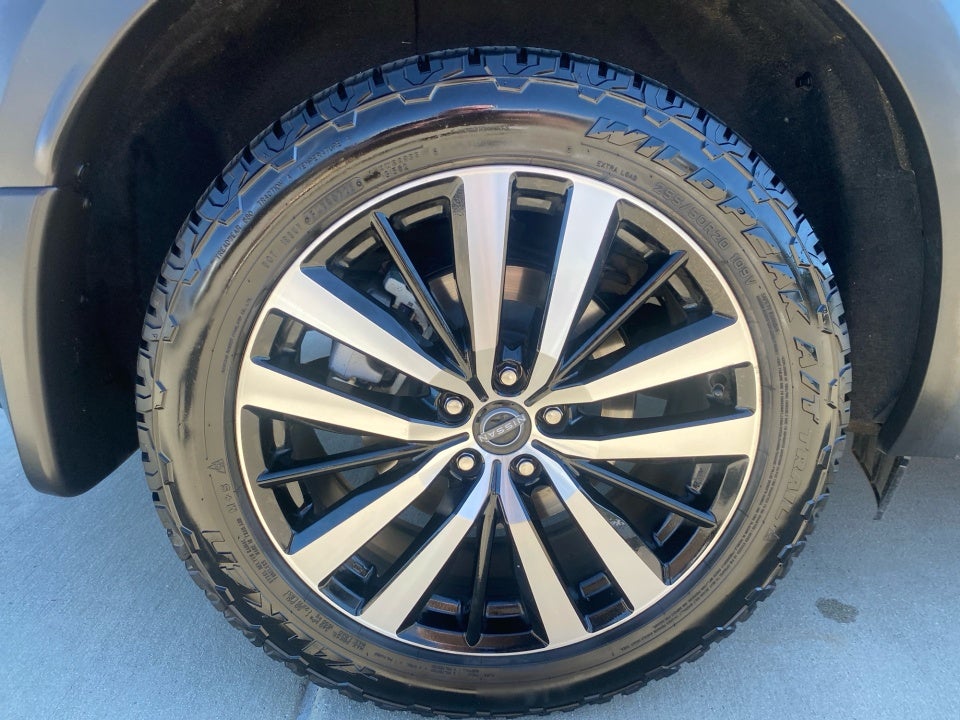 2024 Nissan Pathfinder Platinum 4WD