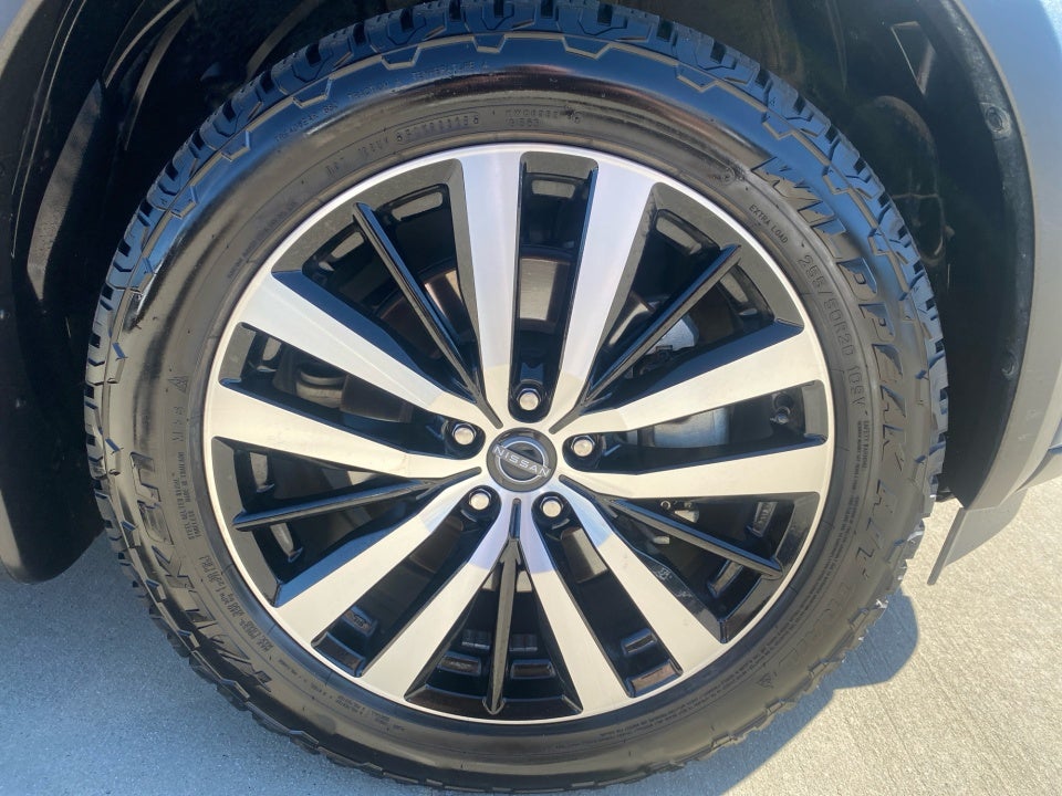 2024 Nissan Pathfinder Platinum 4WD