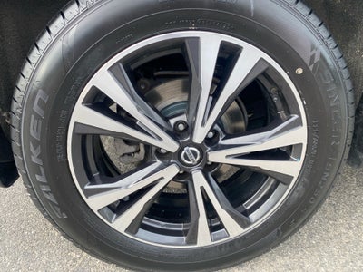 2020 Nissan Rogue SV FWD