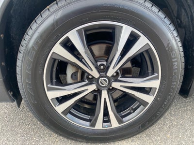 2020 Nissan Rogue SV FWD