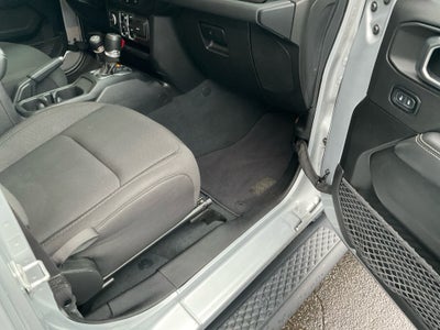 2023 Jeep Gladiator Overland 4x4