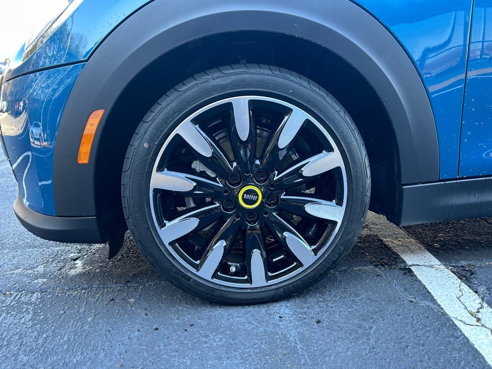 2024 MINI SE Hardtop Cooper