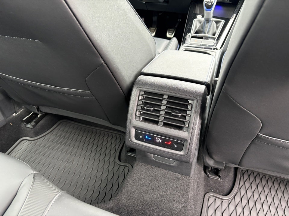 2023 Volkswagen Golf R 20th Anniversary Edition