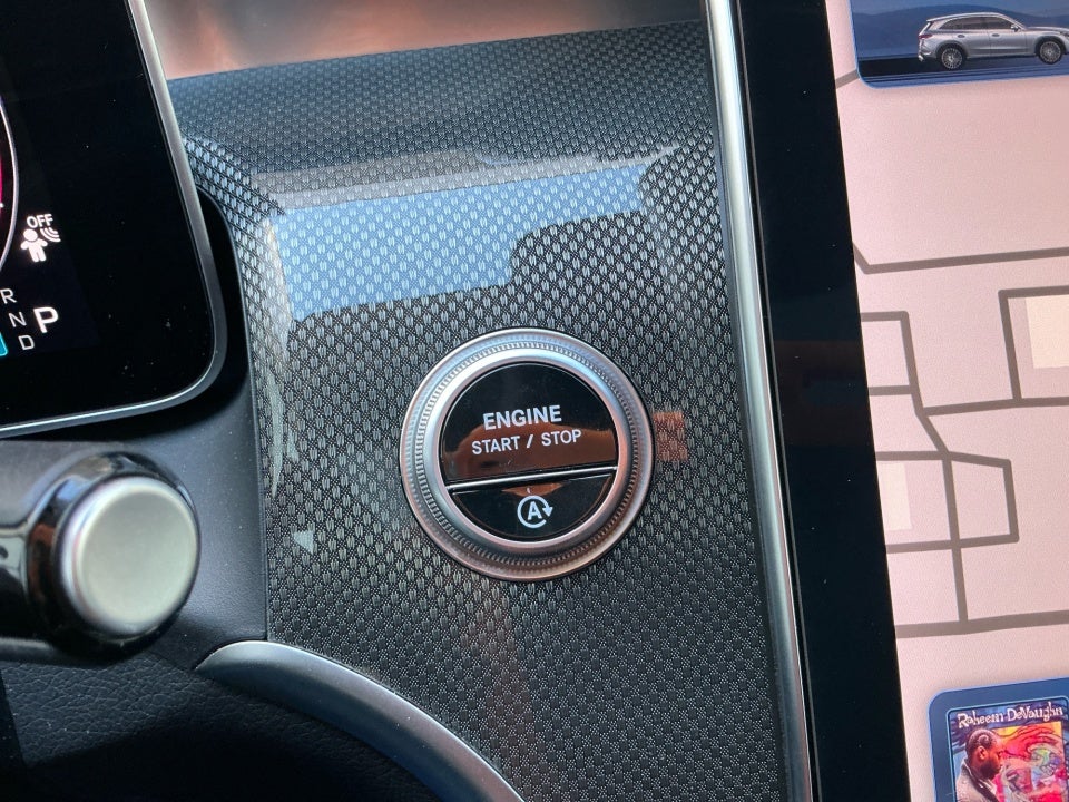 2024 Mercedes-Benz GLC 300 SUV