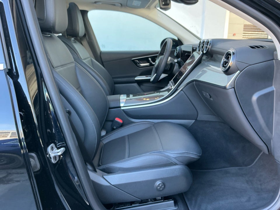 2024 Mercedes-Benz GLC 300 SUV