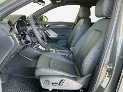 2025 Audi Q3 Premium 45 TFSI S line quattro Tiptronic
