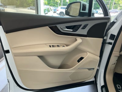 2019 Audi Q7 45 Premium