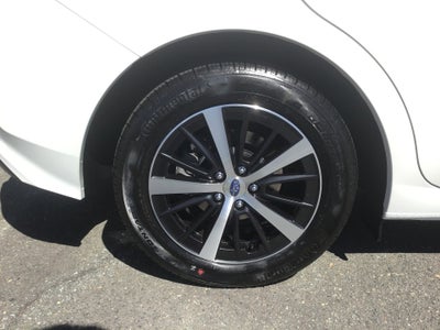 2023 Subaru Impreza Premium 5-Door