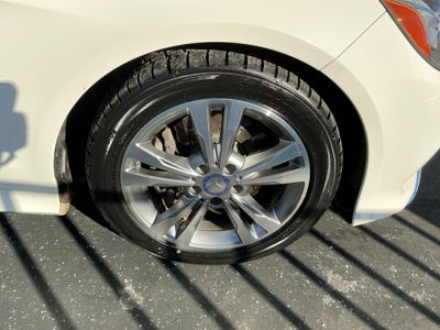 2015 Mercedes-Benz E 250 BlueTEC 4MATIC®