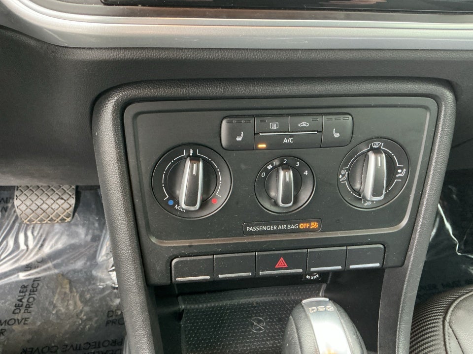 2013 Volkswagen Beetle Convertible 2.0L TDI