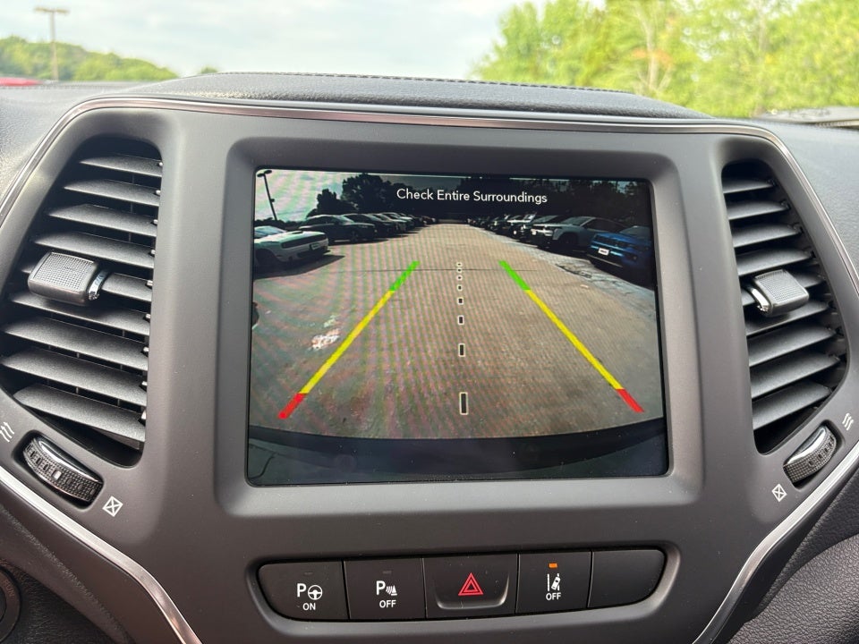 2023 Jeep Cherokee Altitude Lux 4x4