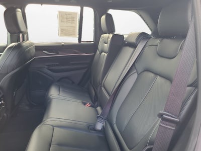 2025 Jeep Grand Cherokee Limited 4x4