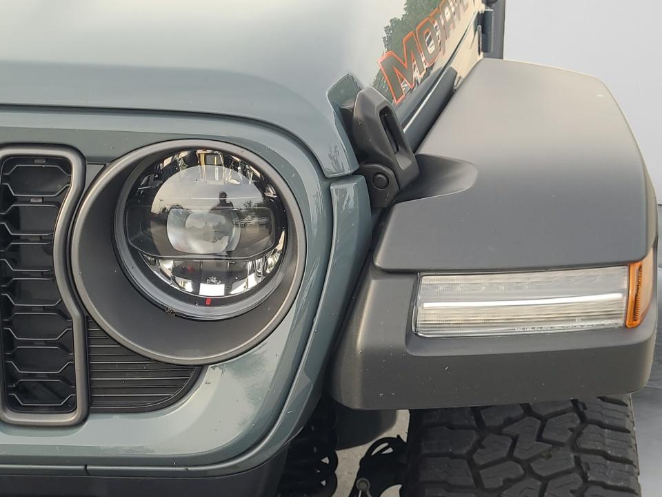 2026 Jeep Gladiator Mojave 4x4