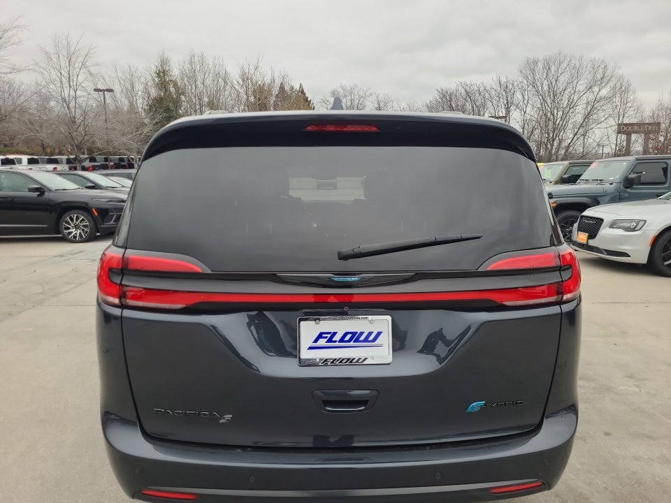 2021 Chrysler Pacifica Hybrid Touring L