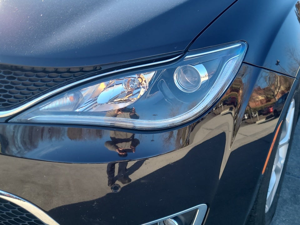 2019 Chrysler Pacifica Touring L Plus