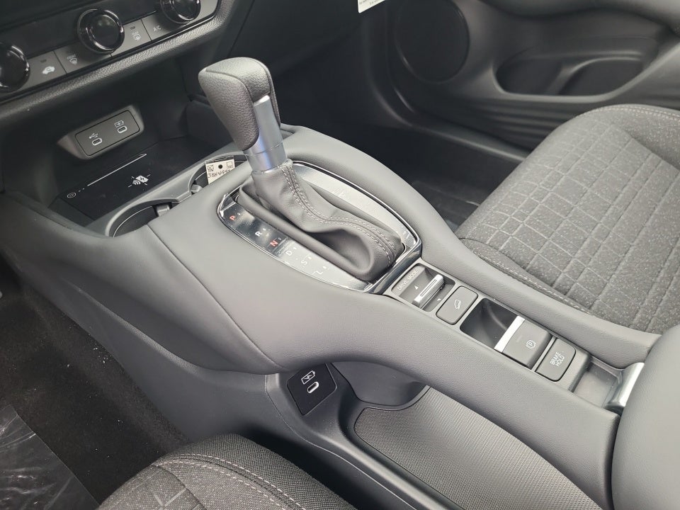 2027 Honda HR-V LX