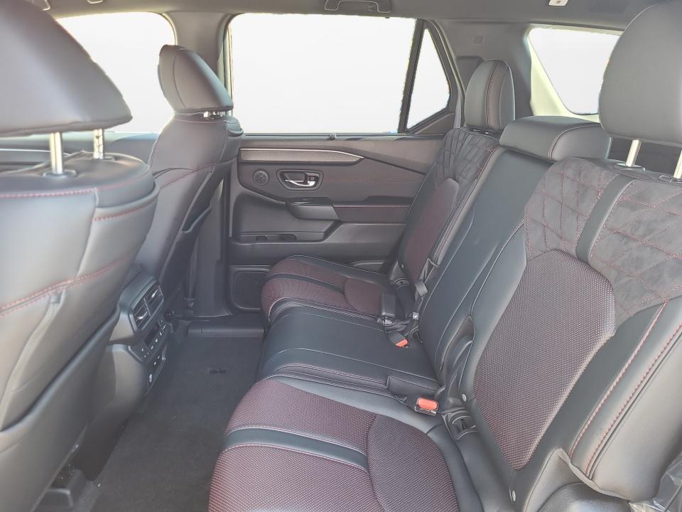 2026 Honda Pilot Black Edition