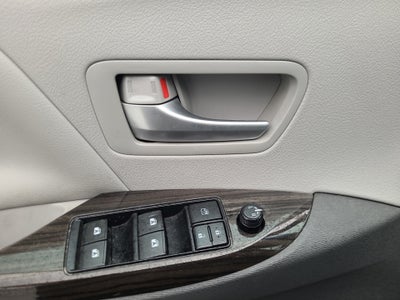 2016 Toyota Sienna XLE