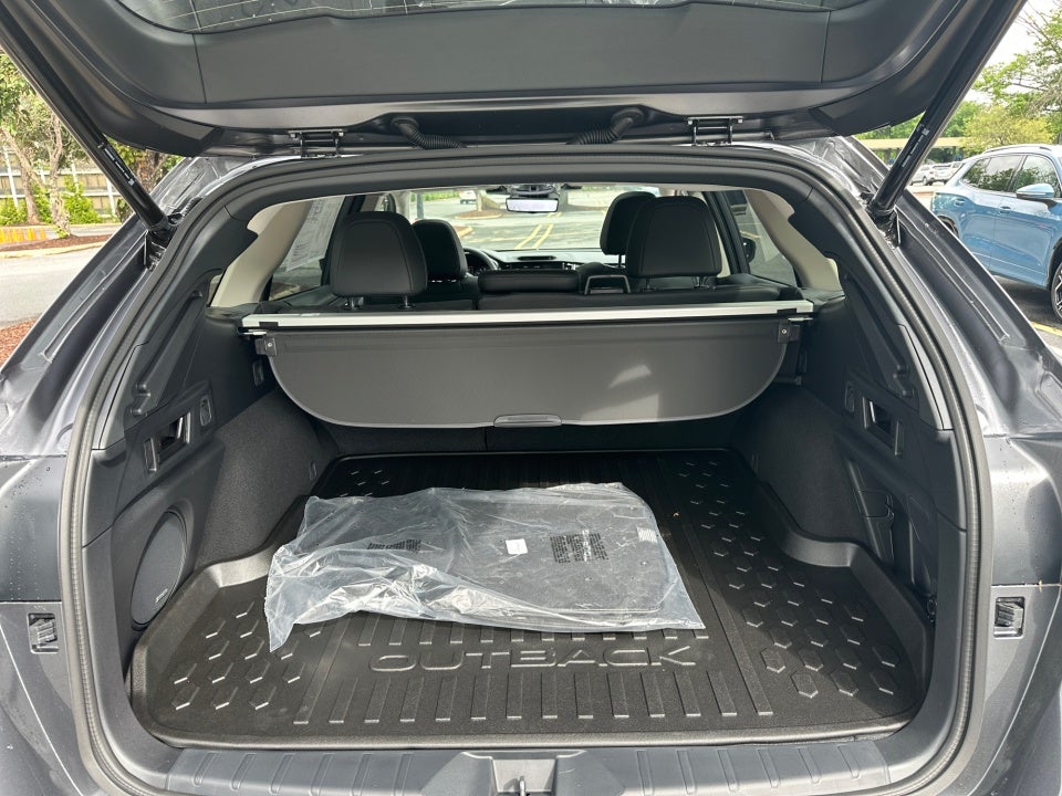 2025 Subaru Outback Touring XT