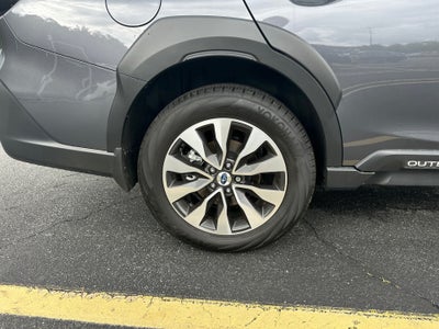 2025 Subaru Outback Touring XT
