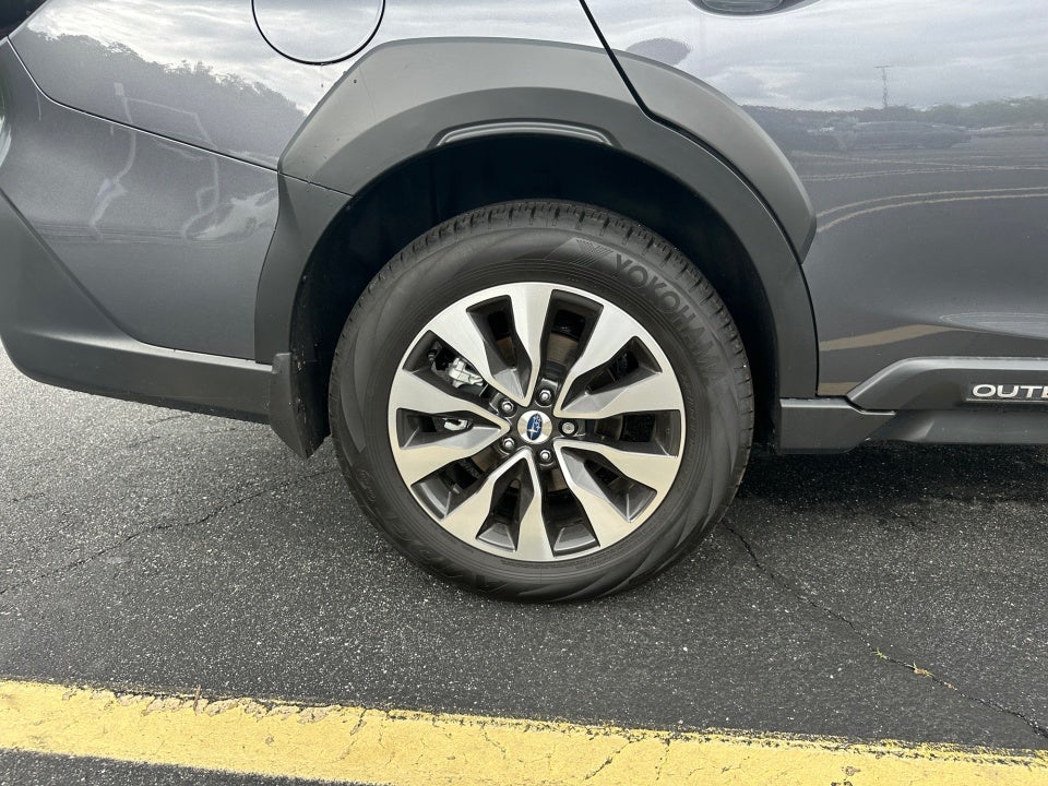 2025 Subaru Outback Touring XT