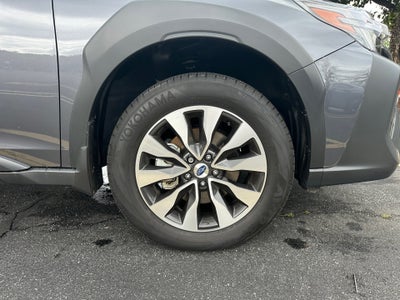 2025 Subaru Outback Touring XT