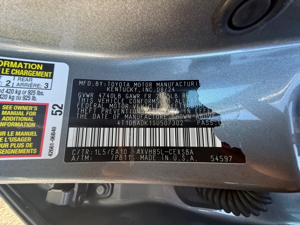 2025 Toyota Camry SE