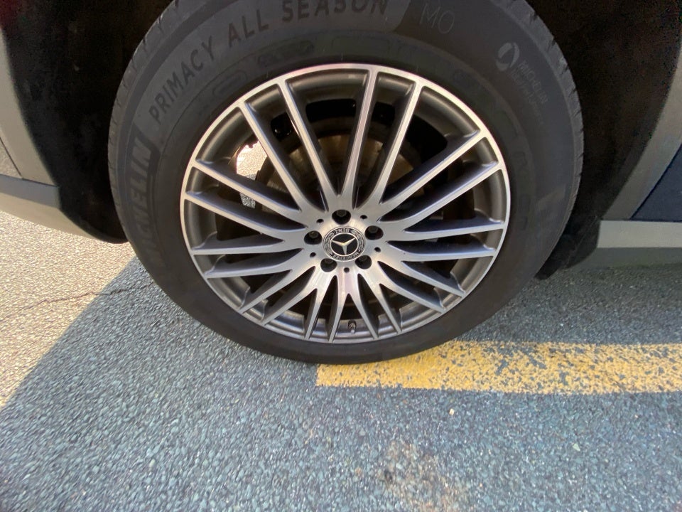 2024 Mercedes-Benz GLC 300 GLC 300