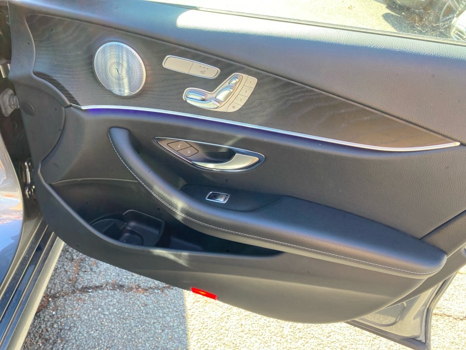 2019 Mercedes-Benz E 300 E 300