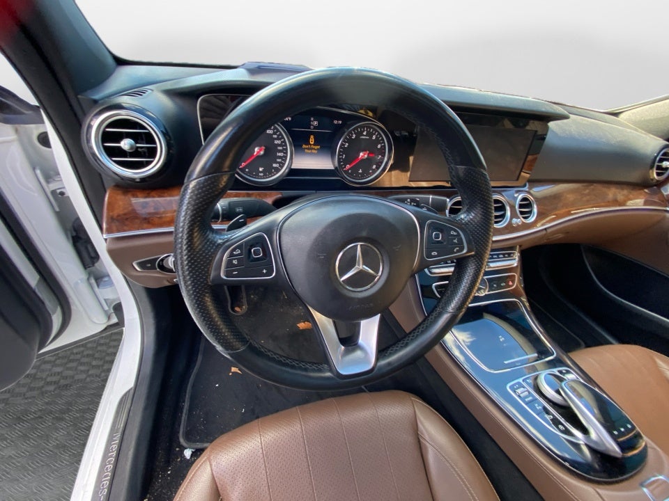2017 Mercedes-Benz E 300 4MATIC®