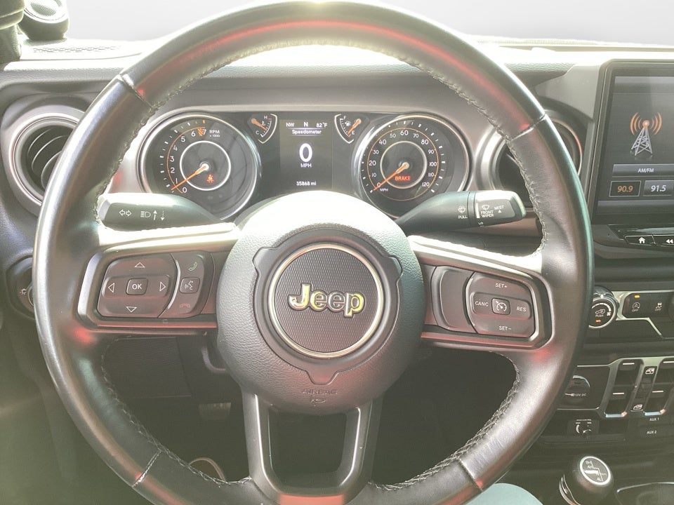 2021 Jeep Gladiator Willys 4x4