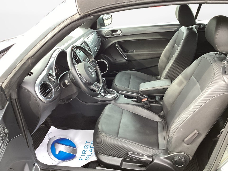 2013 Volkswagen Beetle Convertible 2.5L