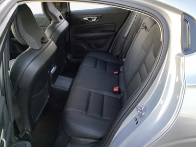 2024 Volvo S60 Recharge Plug-In Hybrid T8 Plus Dark Theme