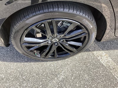 2024 Volvo S60 B5 Plus Black Edition