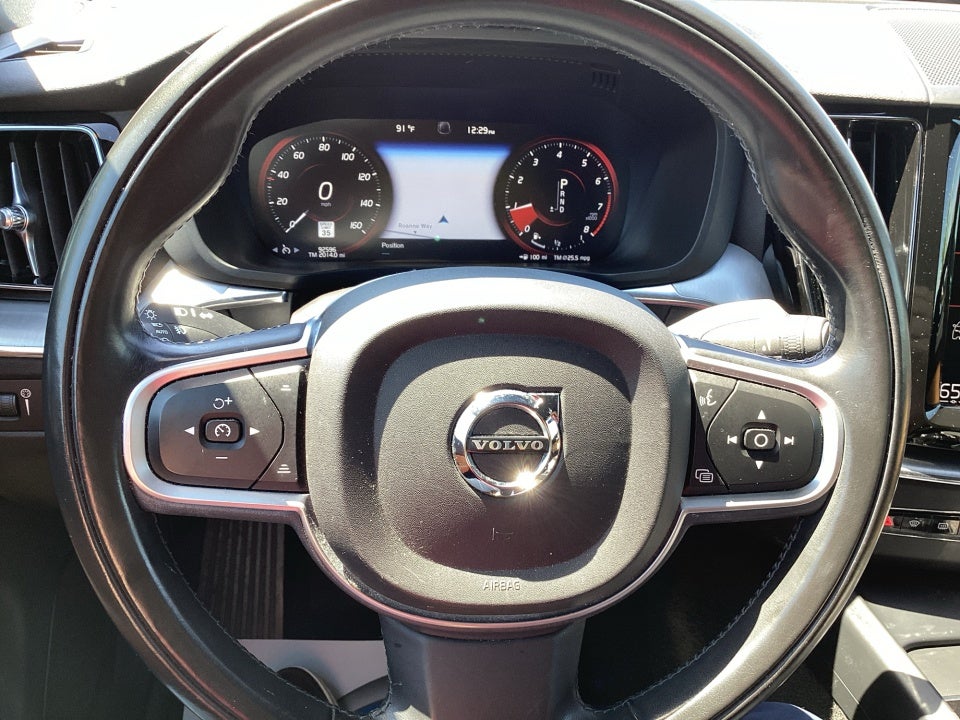 2019 Volvo XC60 T6 Momentum