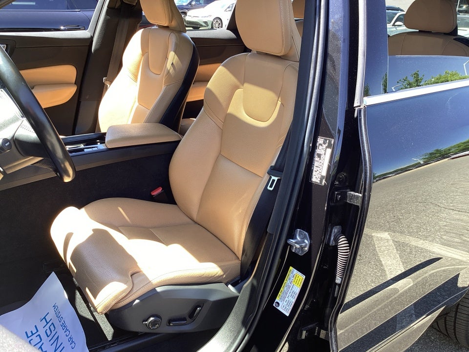 2019 Volvo XC60 T6 Momentum