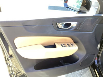2019 Volvo XC60 T6 Momentum